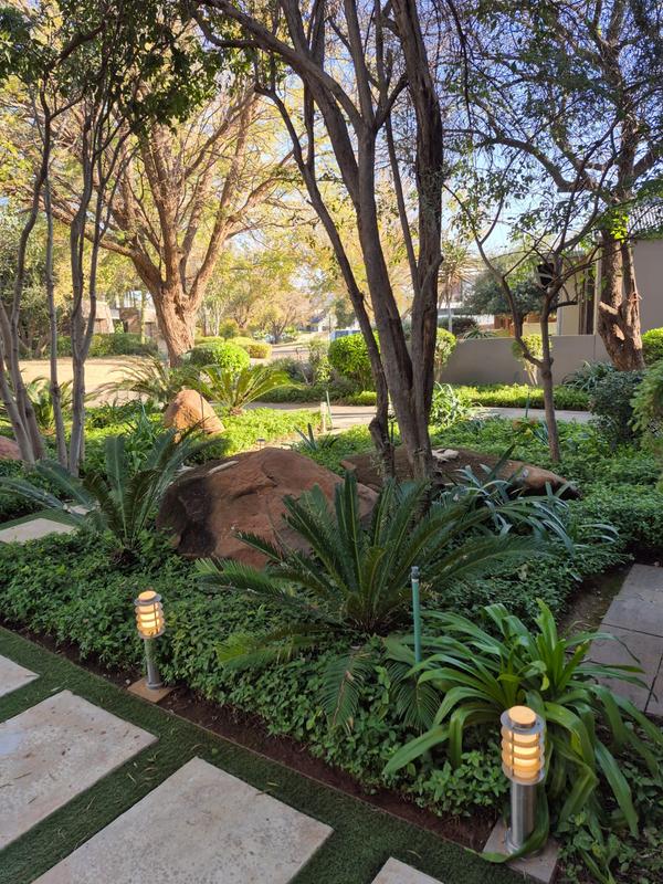 6 Bedroom Property for Sale in The Islands Estates North West